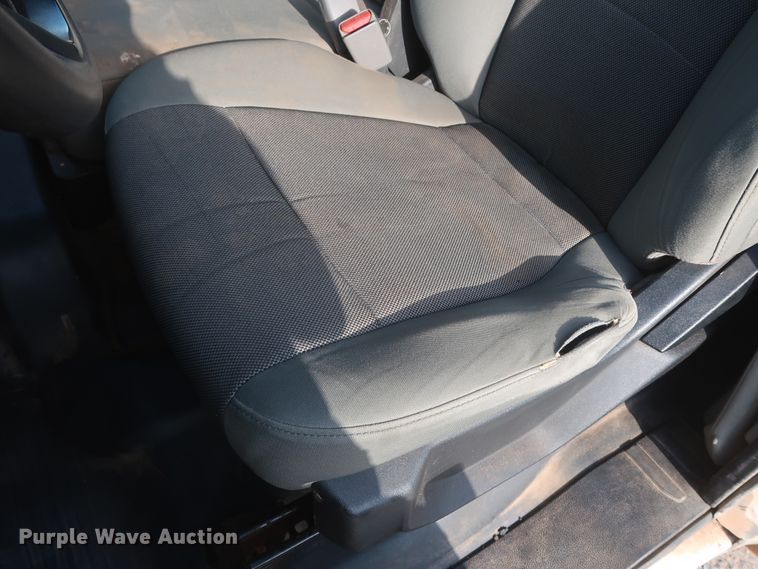 image for item HT9675 2017 Ford F150 XL  SuperCab pickup truck