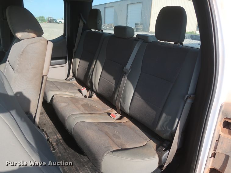 image for item HT9675 2017 Ford F150 XL  SuperCab pickup truck