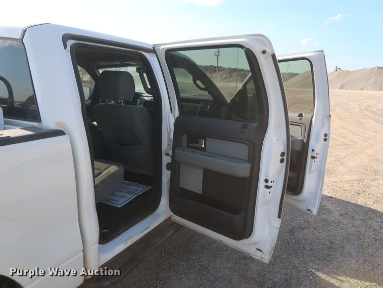 image for item HT9678 2014 Ford F150 XLT  SuperCrew pickup truck