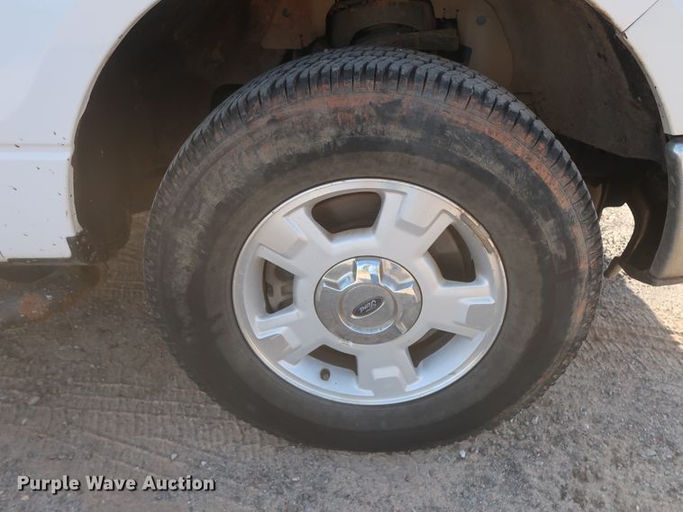 image for item HT9678 2014 Ford F150 XLT  SuperCrew pickup truck