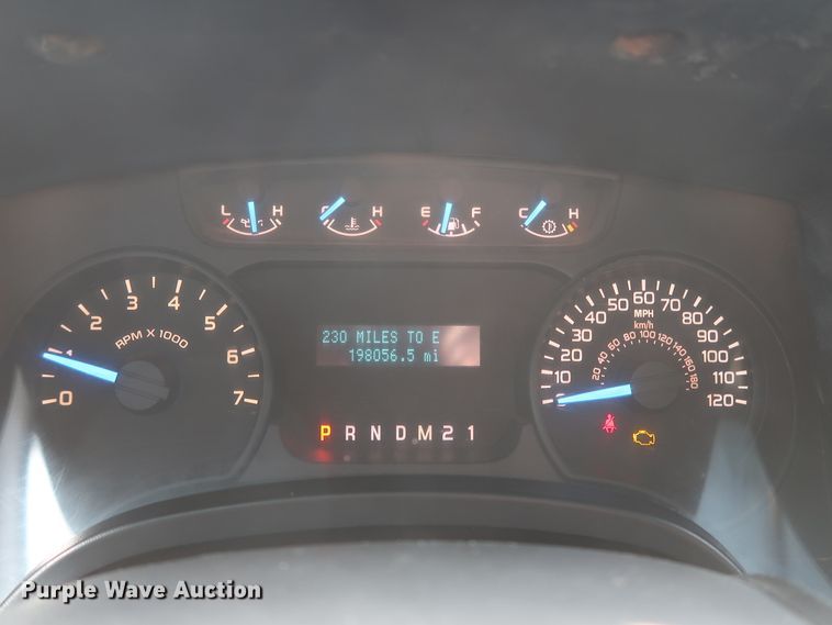 image for item HT9679 2013 Ford F150 XL  SuperCrew pickup truck