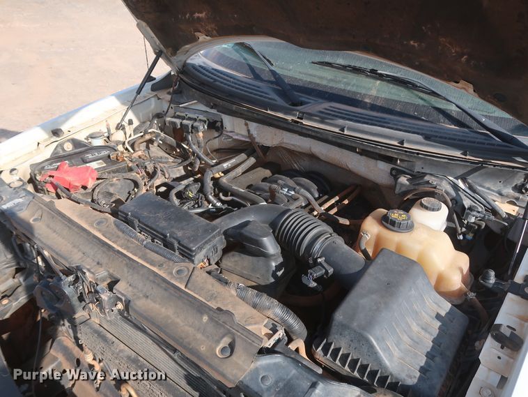 image for item HT9679 2013 Ford F150 XL  SuperCrew pickup truck