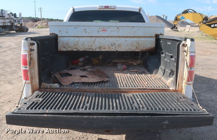 image for item HT9679 2013 Ford F150 XL  SuperCrew pickup truck