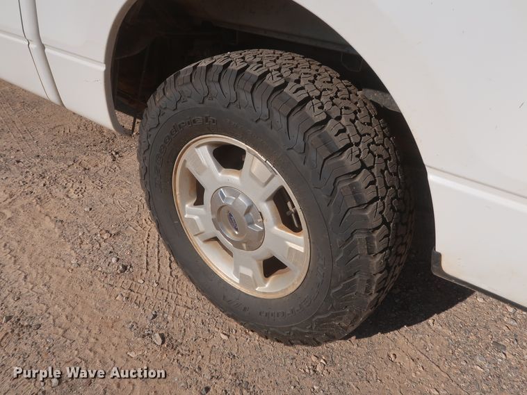 image for item HT9679 2013 Ford F150 XL  SuperCrew pickup truck