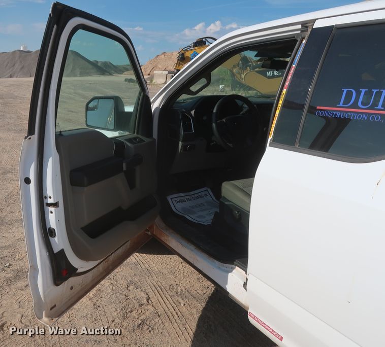 image for item HT9685 2015 Ford F150 XLT  SuperCab pickup truck