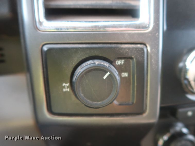 image for item HT9685 2015 Ford F150 XLT  SuperCab pickup truck