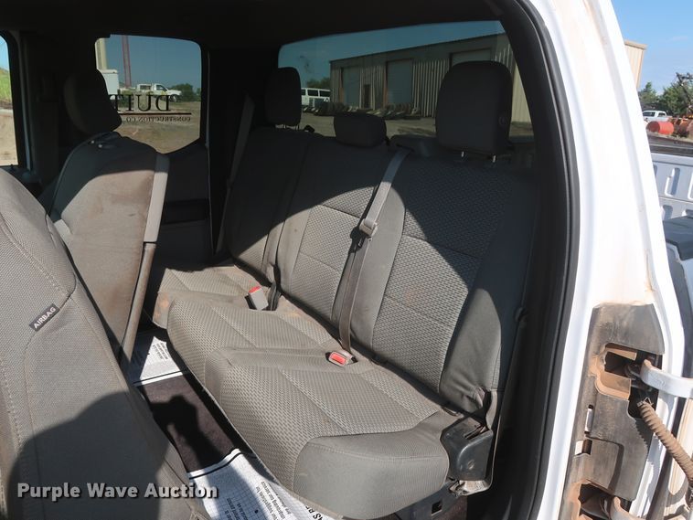 image for item HT9685 2015 Ford F150 XLT  SuperCab pickup truck