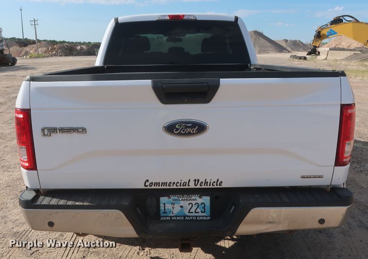 image for item HT9685 2015 Ford F150 XLT  SuperCab pickup truck