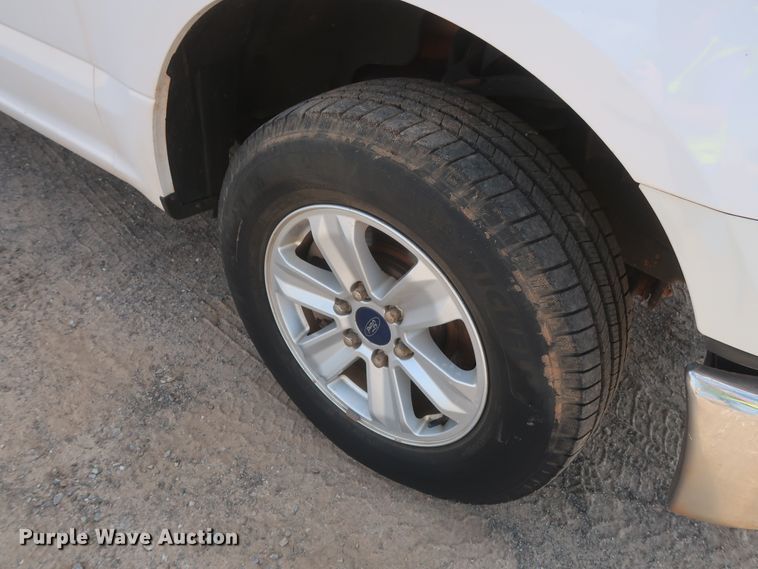 image for item HT9685 2015 Ford F150 XLT  SuperCab pickup truck