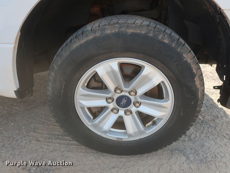 image for item HT9685 2015 Ford F150 XLT  SuperCab pickup truck