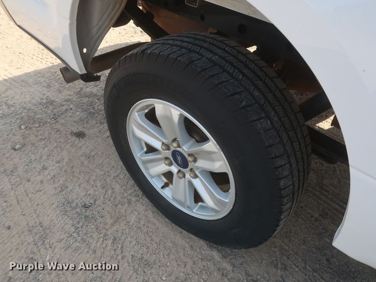 image for item HT9685 2015 Ford F150 XLT  SuperCab pickup truck