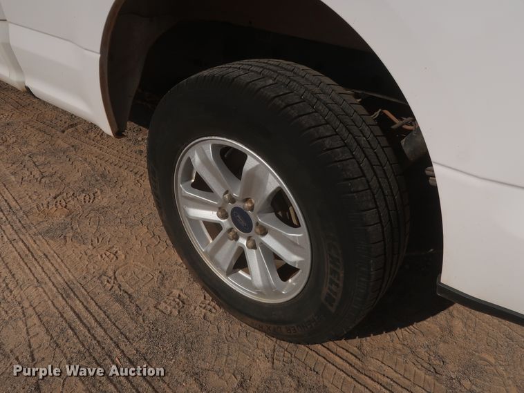 image for item HT9685 2015 Ford F150 XLT  SuperCab pickup truck