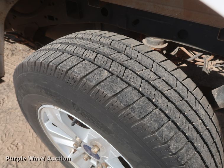 image for item HT9685 2015 Ford F150 XLT  SuperCab pickup truck