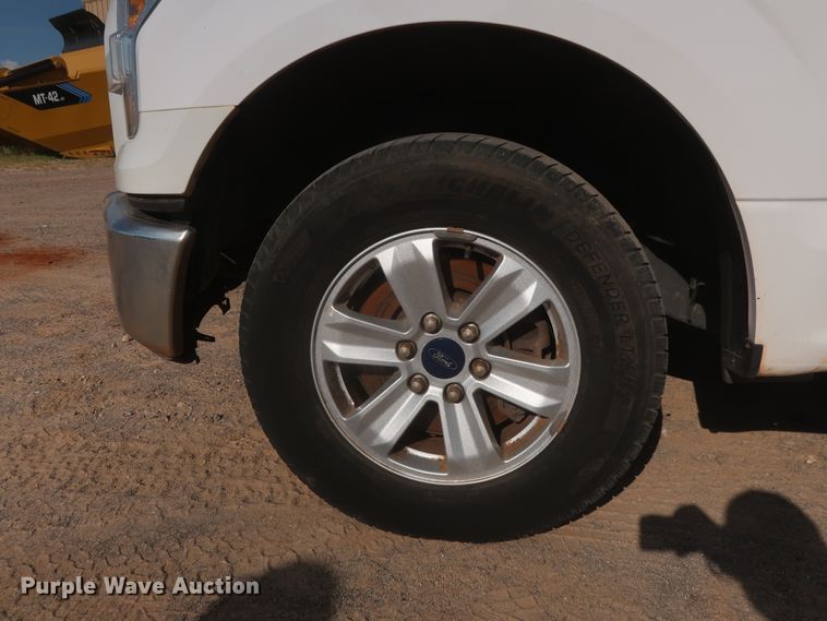 image for item HT9685 2015 Ford F150 XLT  SuperCab pickup truck