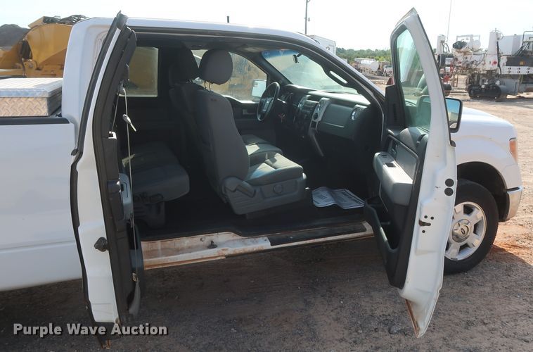 image for item HT9716 2014 Ford F150 XLT  SuperCab pickup truck