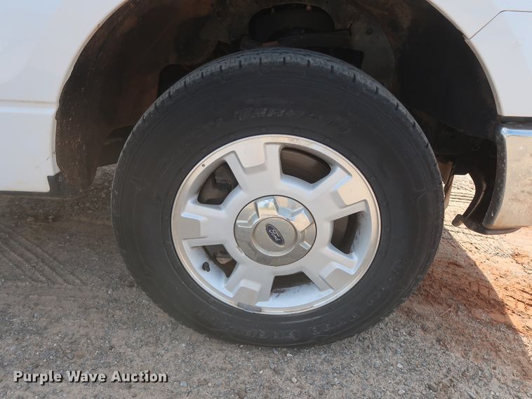 image for item HT9716 2014 Ford F150 XLT  SuperCab pickup truck