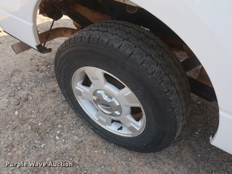 image for item HT9716 2014 Ford F150 XLT  SuperCab pickup truck