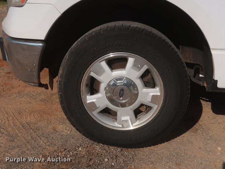 image for item HT9716 2014 Ford F150 XLT  SuperCab pickup truck