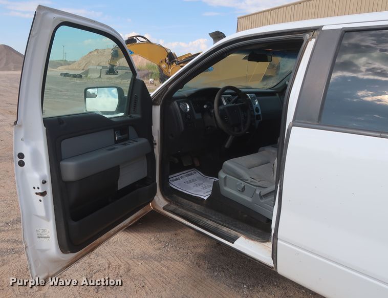 image for item HT9717 2013 Ford F150 XLT  SuperCab pickup truck