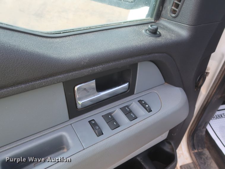 image for item HT9717 2013 Ford F150 XLT  SuperCab pickup truck