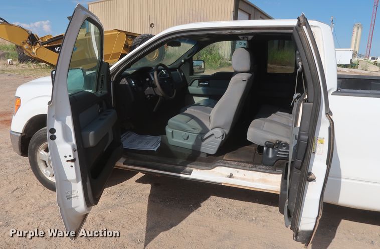 image for item HT9717 2013 Ford F150 XLT  SuperCab pickup truck