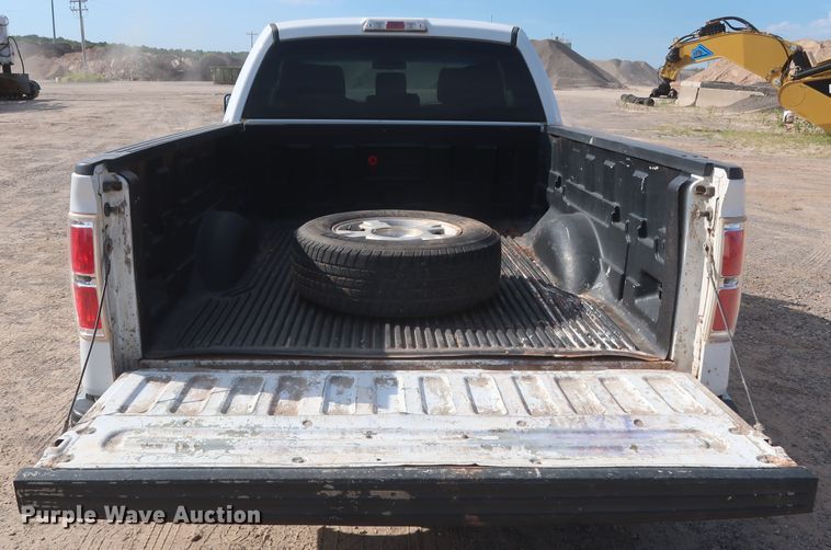 image for item HT9717 2013 Ford F150 XLT  SuperCab pickup truck