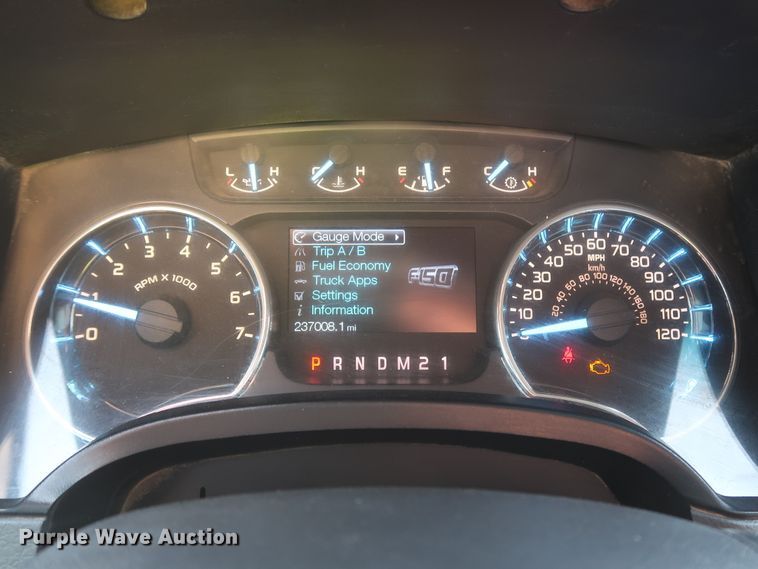 image for item HT9718 2012 Ford F150 XLT  SuperCab pickup truck