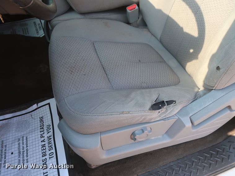 image for item HT9718 2012 Ford F150 XLT  SuperCab pickup truck