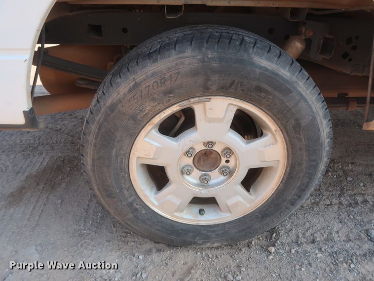 image for item HT9718 2012 Ford F150 XLT  SuperCab pickup truck