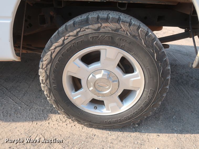 image for item HT9718 2012 Ford F150 XLT  SuperCab pickup truck