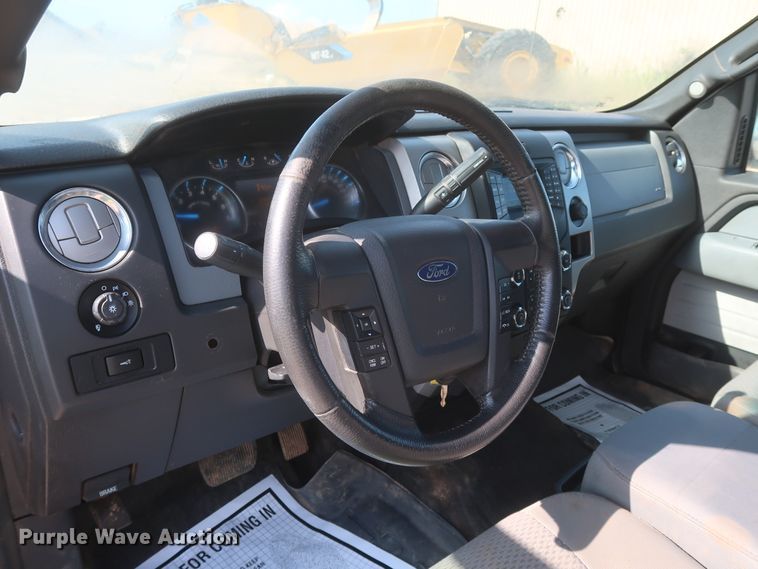 image for item HT9719 2013 Ford F150 XLT  SuperCrew pickup truck