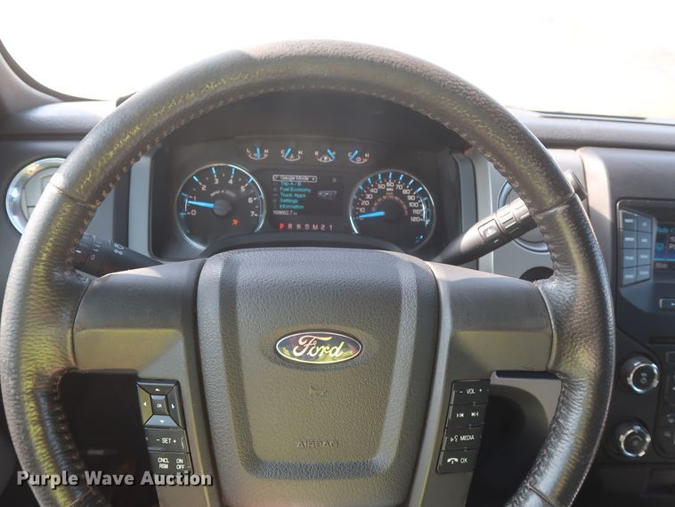 image for item HT9719 2013 Ford F150 XLT  SuperCrew pickup truck