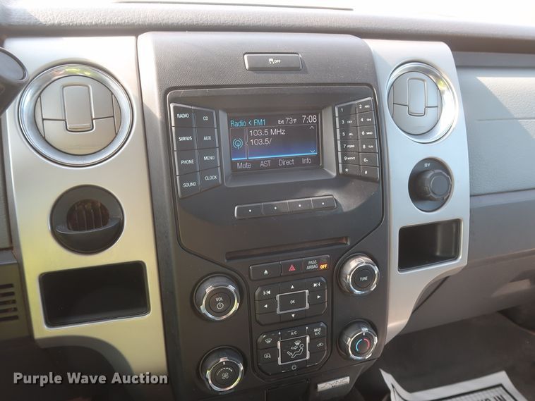 image for item HT9719 2013 Ford F150 XLT  SuperCrew pickup truck