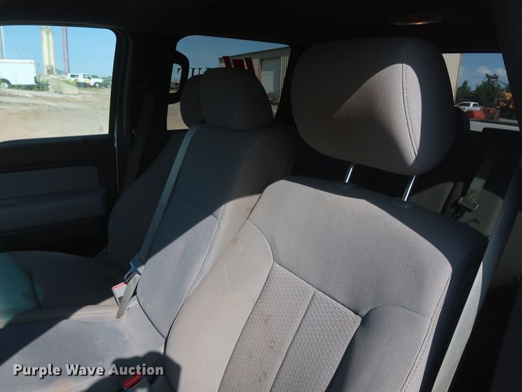 image for item HT9719 2013 Ford F150 XLT  SuperCrew pickup truck