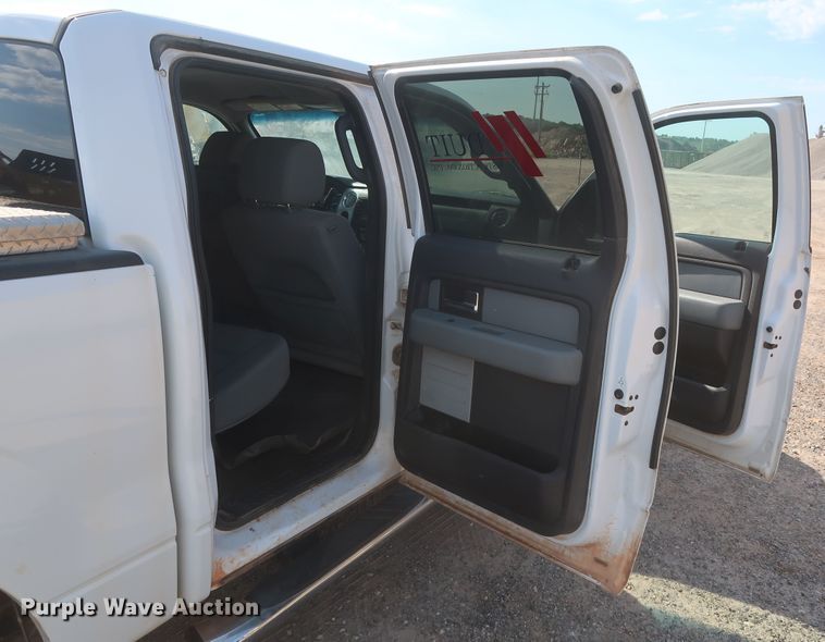 image for item HT9719 2013 Ford F150 XLT  SuperCrew pickup truck