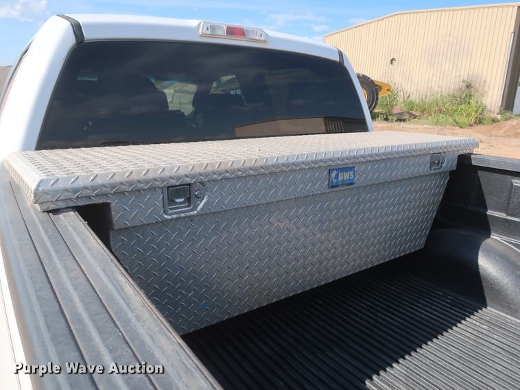 image for item HT9719 2013 Ford F150 XLT  SuperCrew pickup truck