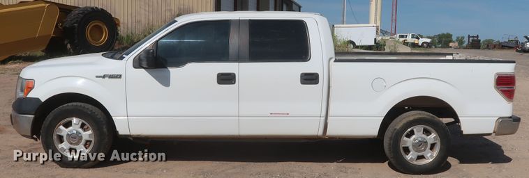image for item HT9720 2013 Ford F150 XL  SuperCrew pickup truck