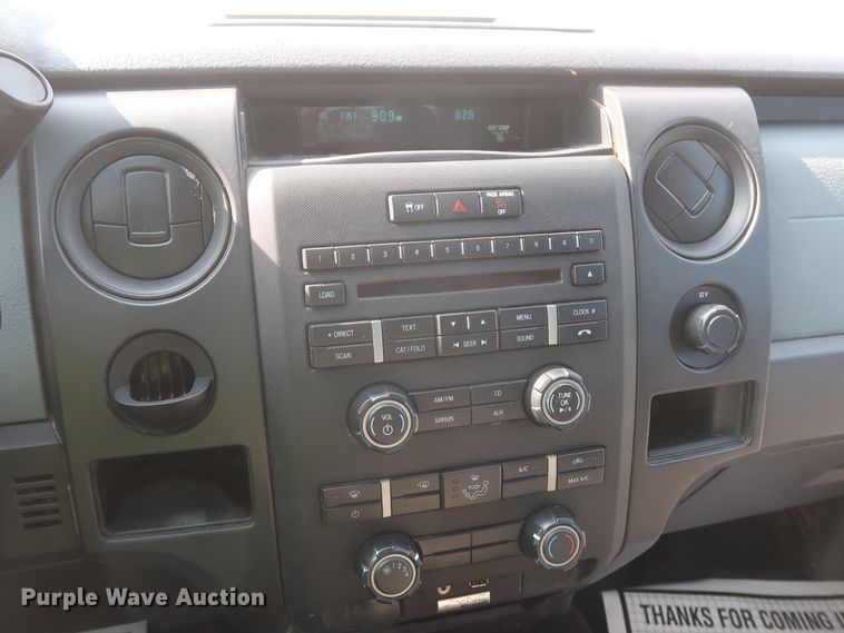 image for item HT9720 2013 Ford F150 XL  SuperCrew pickup truck