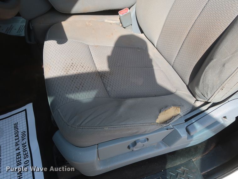 image for item HT9720 2013 Ford F150 XL  SuperCrew pickup truck