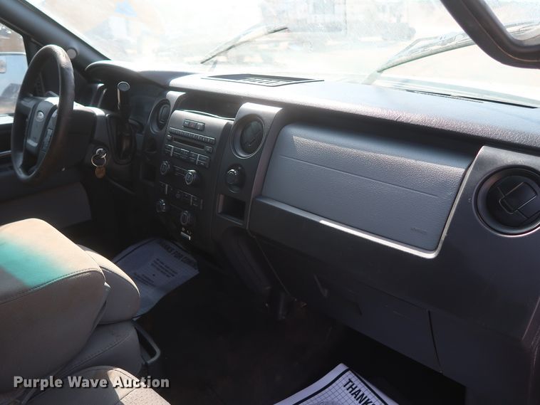 image for item HT9720 2013 Ford F150 XL  SuperCrew pickup truck