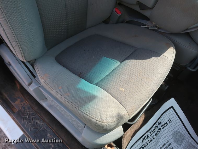 image for item HT9720 2013 Ford F150 XL  SuperCrew pickup truck