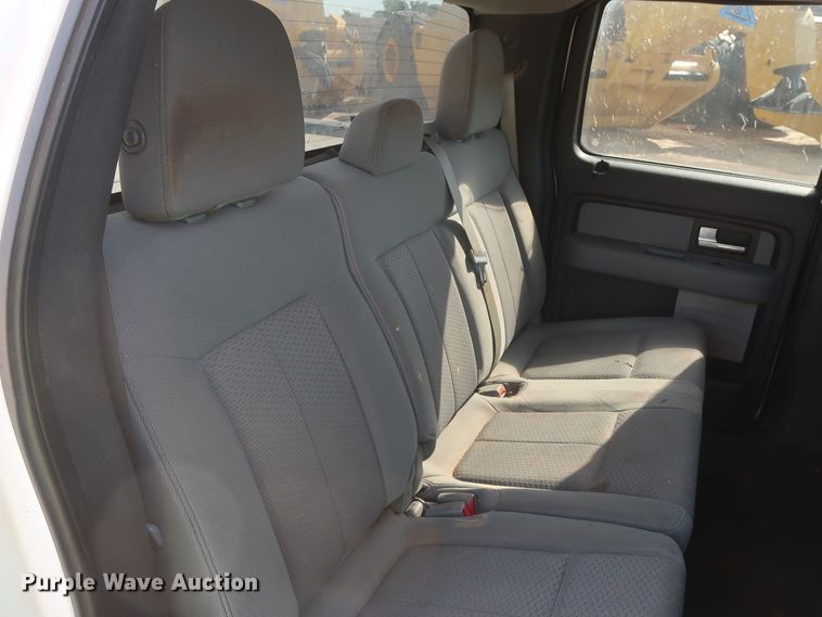 image for item HT9720 2013 Ford F150 XL  SuperCrew pickup truck