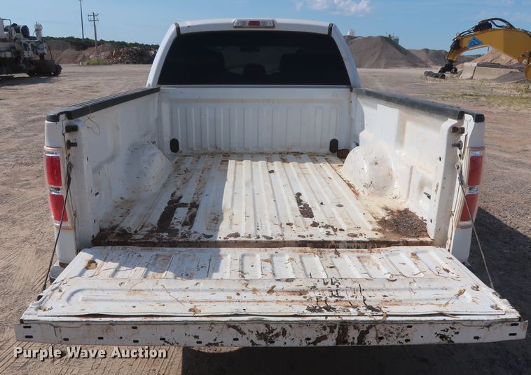 image for item HT9720 2013 Ford F150 XL  SuperCrew pickup truck