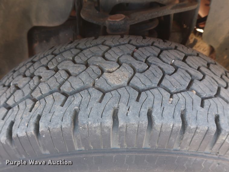 image for item HT9720 2013 Ford F150 XL  SuperCrew pickup truck