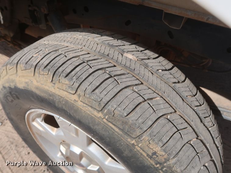 image for item HT9720 2013 Ford F150 XL  SuperCrew pickup truck