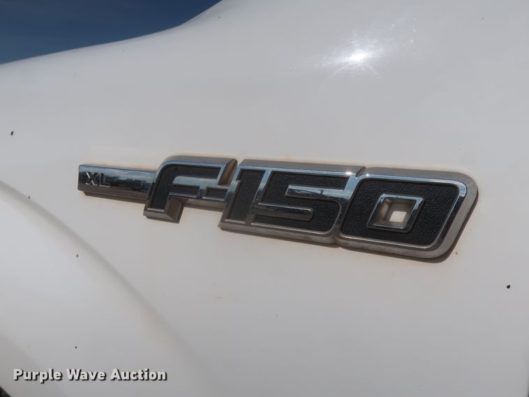 image for item HT9720 2013 Ford F150 XL  SuperCrew pickup truck