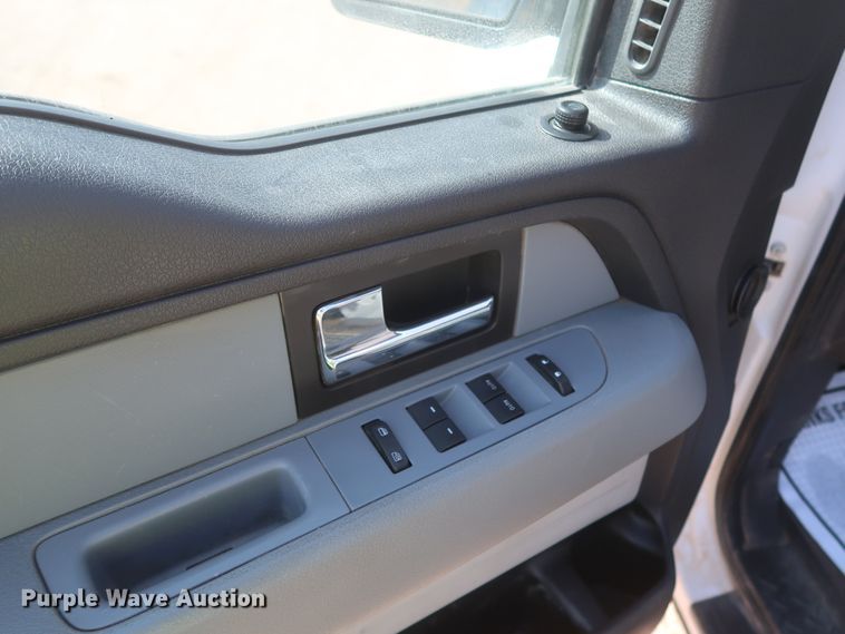 image for item HT9721 2014 Ford F150 XLT  SuperCab pickup truck