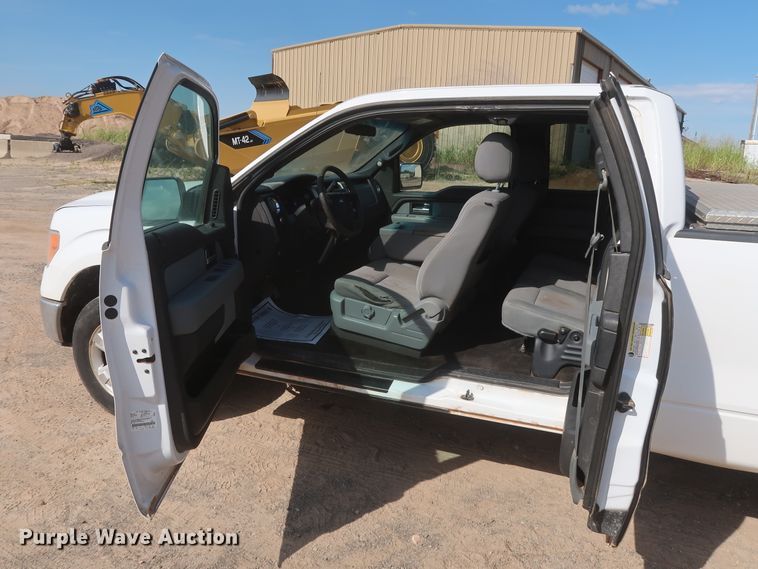 image for item HT9721 2014 Ford F150 XLT  SuperCab pickup truck