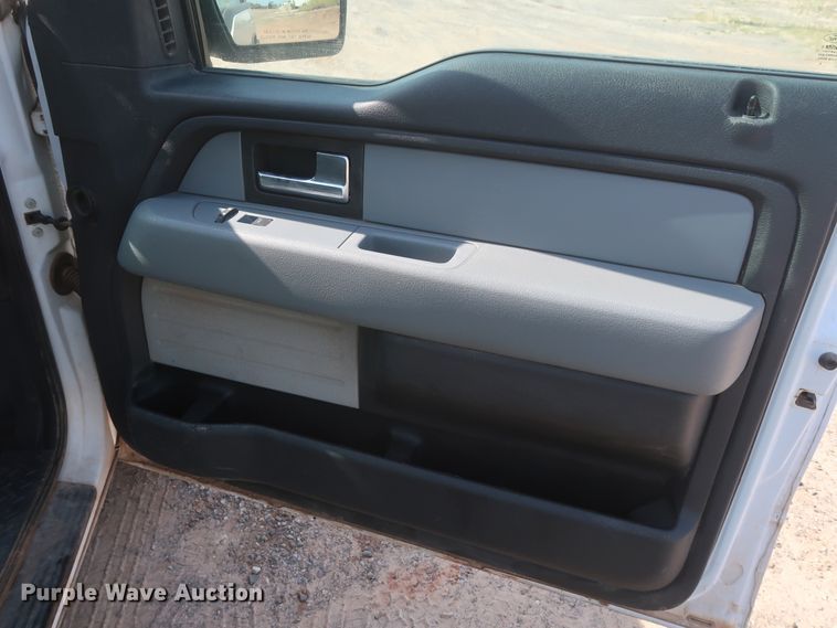 image for item HT9721 2014 Ford F150 XLT  SuperCab pickup truck