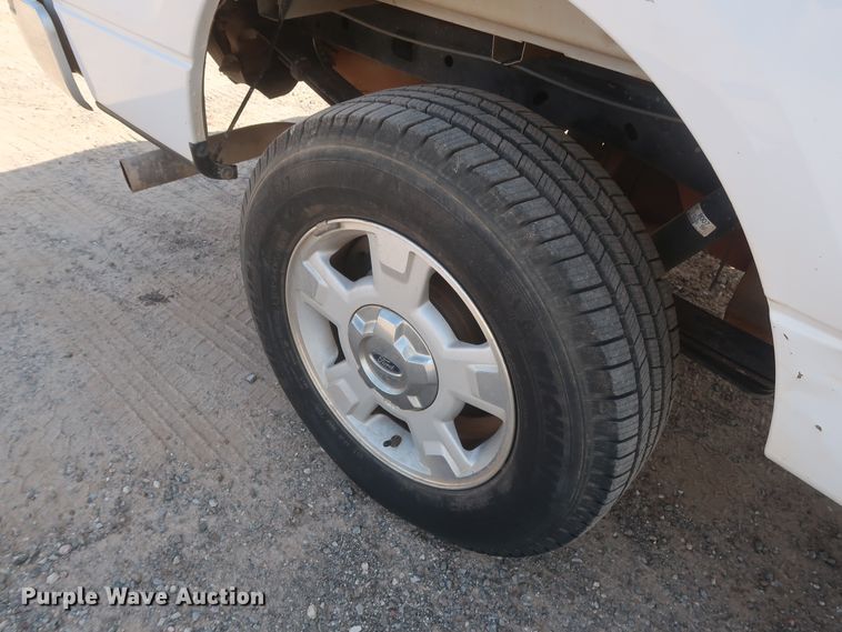 image for item HT9721 2014 Ford F150 XLT  SuperCab pickup truck